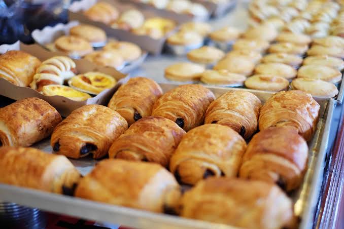 Student-Run Bakery