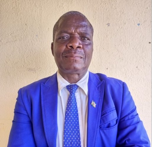 Needmore Maposa, Headmaster